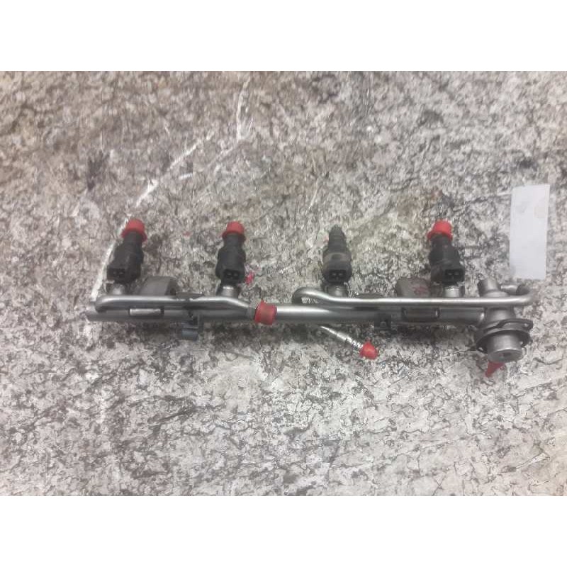 Recambio de rampa inyectora para audi a4 berlina (b5) 1.8 t referencia OEM IAM 058133681C - Rojo 2