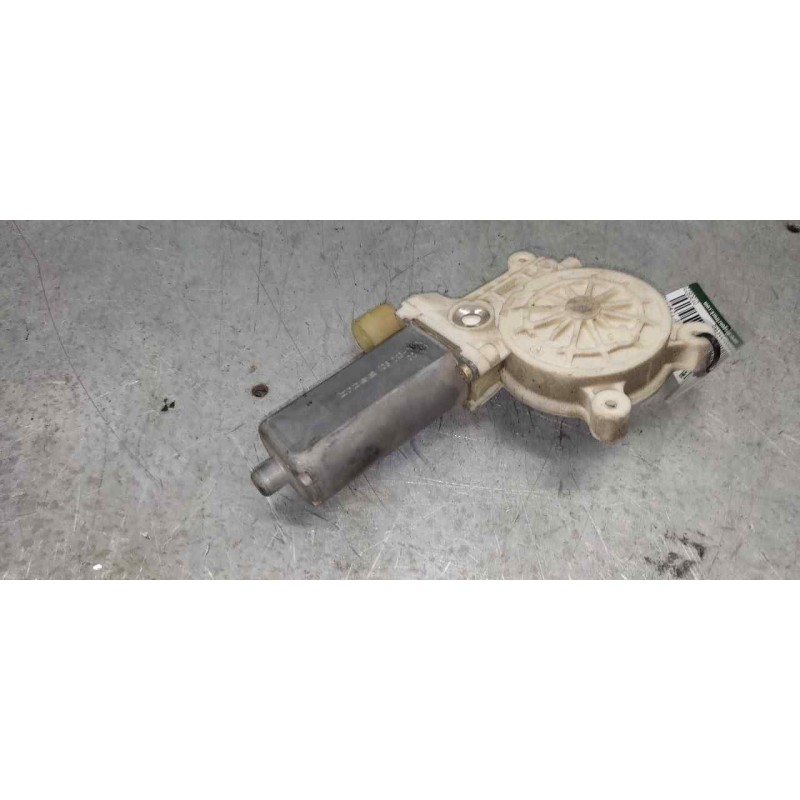 Recambio de motor elevalunas delantero izquierdo para peugeot 306 break style referencia OEM IAM 0130822020 2 PINS - Blanco 2