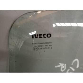 Recambio de luna delantera derecha para iveco eurocargo 05.03  5.9 diesel referencia OEM IAM 8142391  