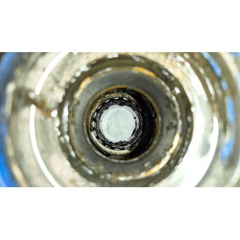 Recambio de buje delantero para nissan cabstar e 3.0 diesel referencia OEM IAM 402049X201  
