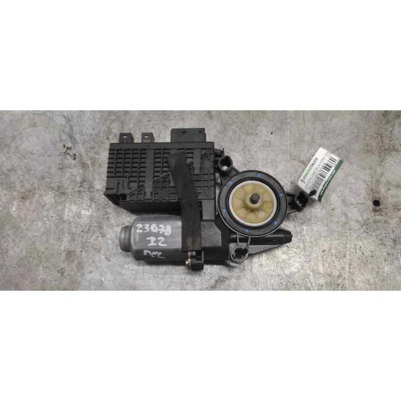 Recambio de motor elevalunas delantero izquierdo para citroën c4 picasso exclusive referencia OEM IAM 9682495680 400965D 