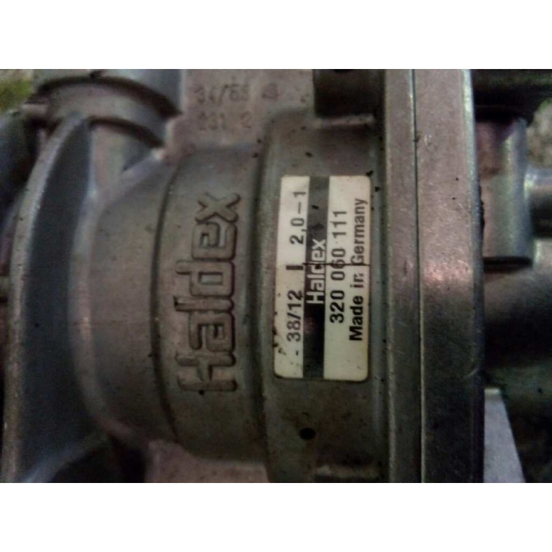 Recambio de valvula aire para man f2000 evolution f 2000 fg  flc gran espacio referencia OEM IAM 320060111 HALDEX VALVULA TRANSM - Blanco 2