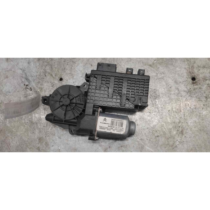 Recambio de motor elevalunas delantero izquierdo para citroën c4 picasso exclusive referencia OEM IAM 9682495680 400965D 3