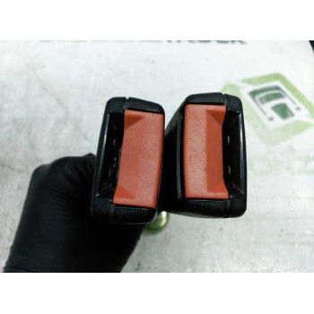 Recambio de enganche de cinturon trasero derecho para seat ibiza (6k) cl referencia OEM IAM 867857739 867857739 