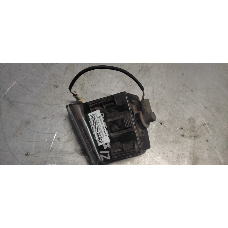 Recambio de piloto delantero izquierdo para volkswagen passat berlina (312) 1.6 referencia OEM IAM 357953049A 2