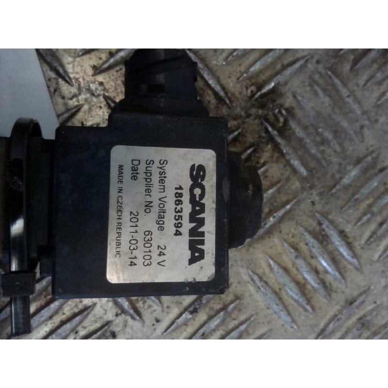 Recambio de valvula aire adicional para scania serie p/g/r (l-clase) fsa r620 (4x2) largo cr 19 a referencia OEM IAM 1863594  EL - Blanco 3