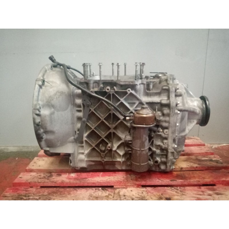Recambio de caja cambios para volvo fh xxx referencia OEM IAM AT2812F  60150785
