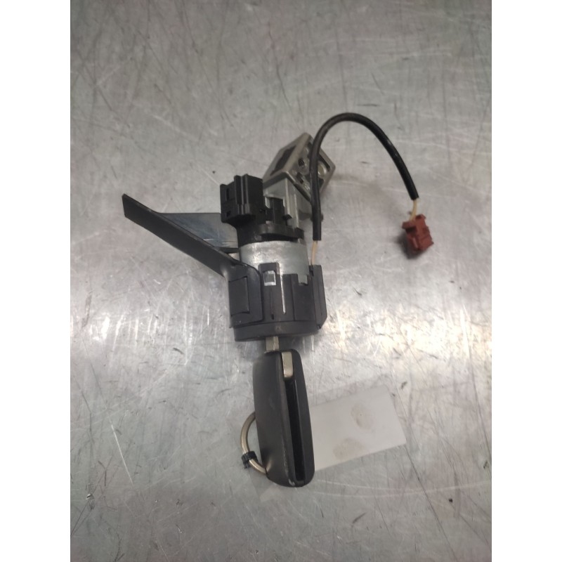 Recambio de conmutador de arranque para peugeot 207 sport referencia OEM IAM 36410600 - Rojo 2