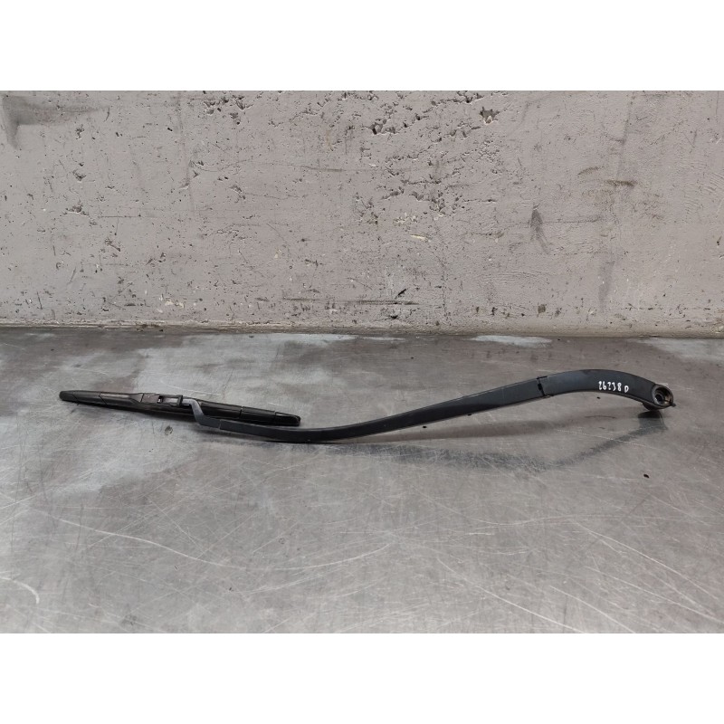 Recambio de brazo limpia delantero derecho para kia sportage iv (ql, qle) 1.7 crdi referencia OEM IAM - Blanco 3