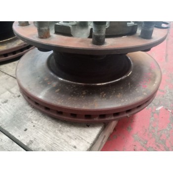 Recambio de buje trasero derecho para iveco eurocargo fg 120 e larga distancia referencia OEM IAM 7186804  