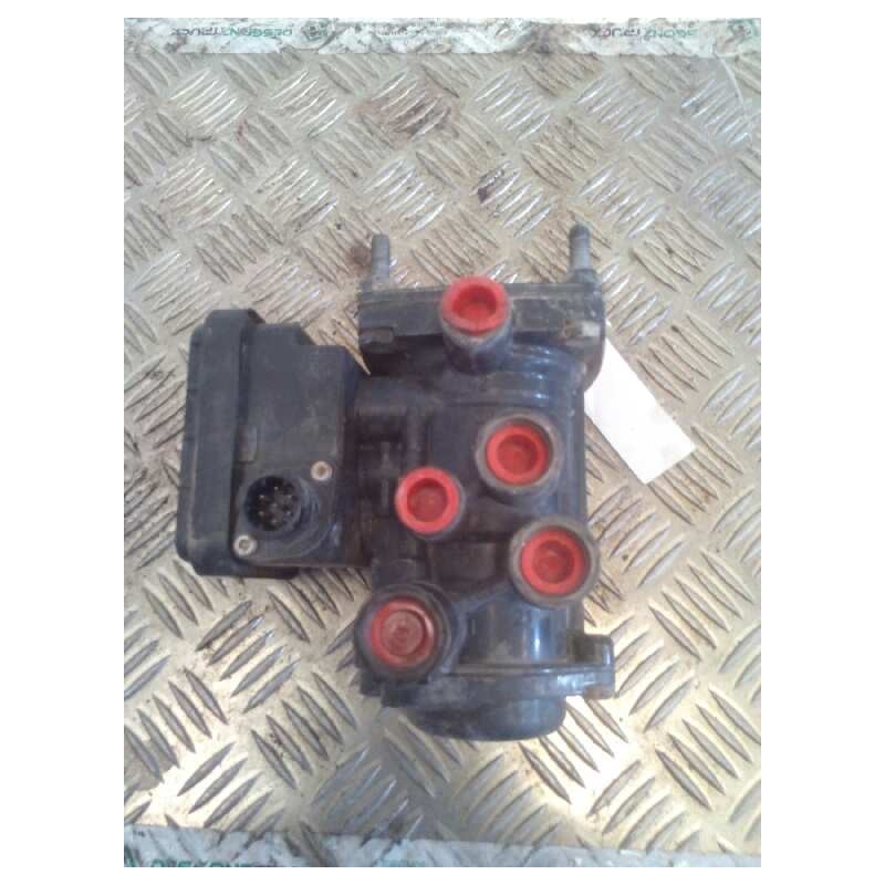 Recambio de valvula aire para man tg - a 18.480 fg / bb (e3/e4) l referencia OEM IAM 81523016212 K000917 VALVULA EBS - Blanco 3