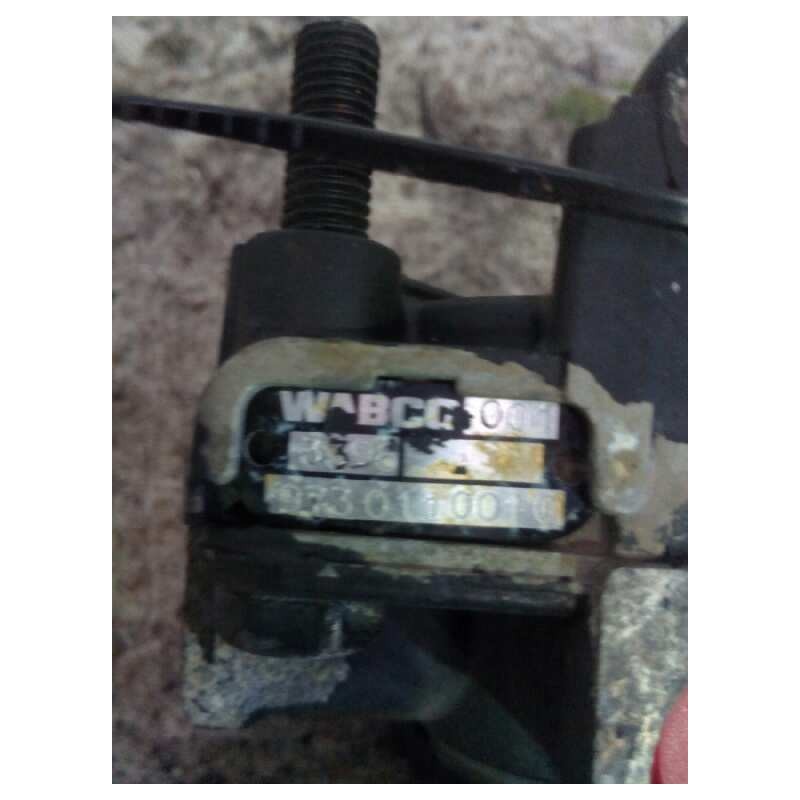 Recambio de valvula aire para man f2000 evolution f 2000 fg  flc gran espacio referencia OEM IAM 9730110010  VALVULA RELE - Blanco 2