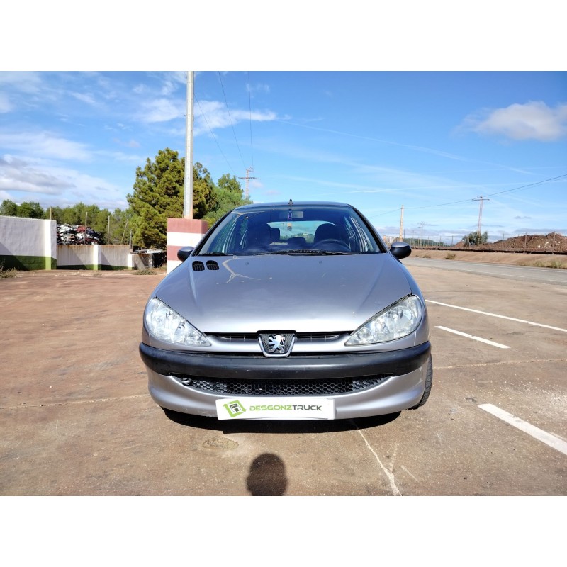 peugeot 206 berlina del año 2003