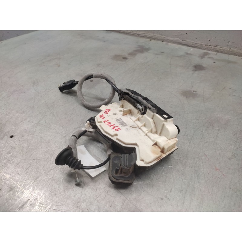 Recambio de cerradura puerta trasera derecha para skoda rapid ambition referencia OEM IAM 5E0839016A  7 PINS - Blanco 2
