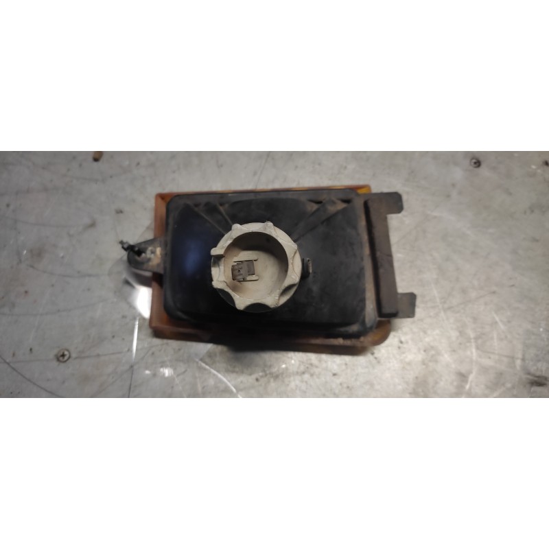 Recambio de piloto delantero derecho para renault master 2.2 cat referencia OEM IAM 2