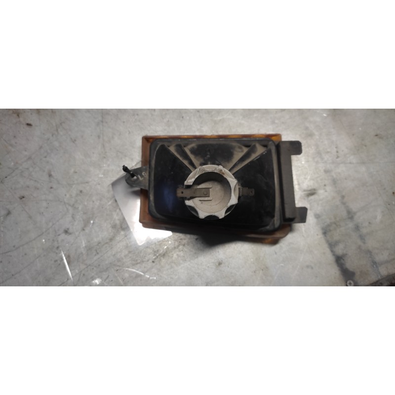 Recambio de piloto delantero derecho para renault master 2.2 cat referencia OEM IAM 2