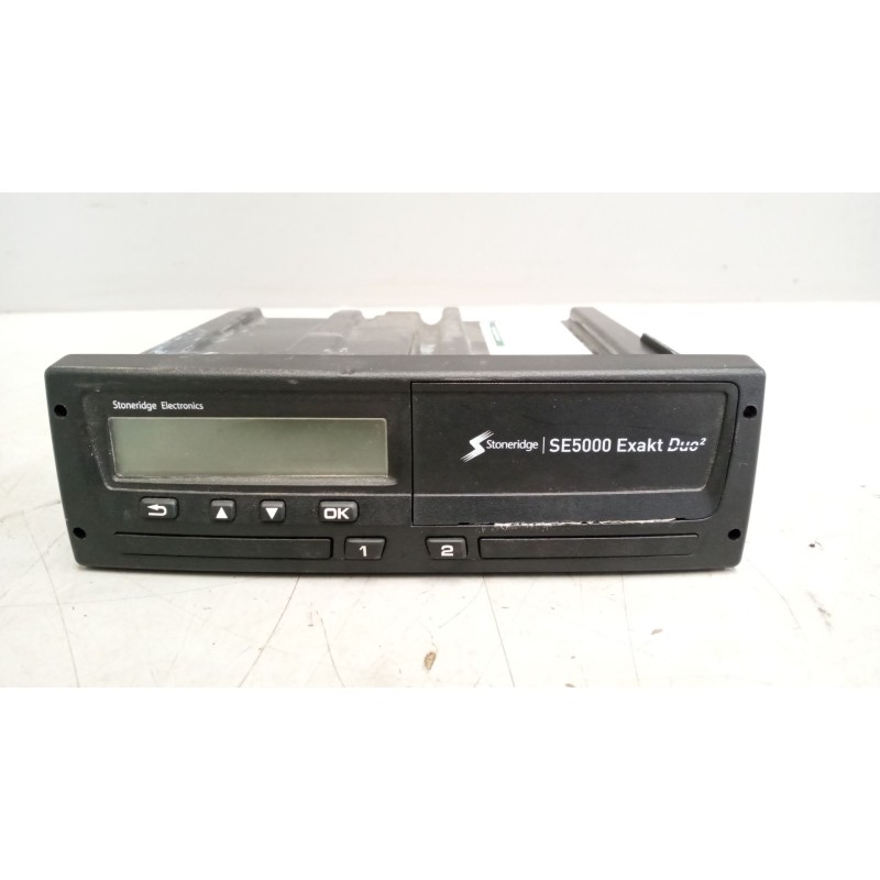 Recambio de tacografo para renault magnum ab 2005 12.8 diesel referencia OEM IAM SE5000  0001883588