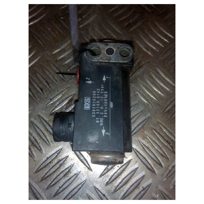 Recambio de electro valvula para man tg - a 18.xxx fg / bb   (e3/e4) l referencia OEM IAM 81521606142 5382900200 