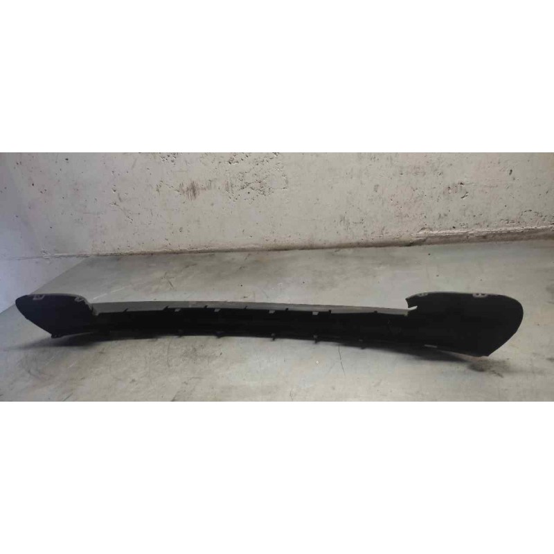 Recambio de molduras delanteras para peugeot 207 1.6 16v referencia OEM IAM 9680074080 2