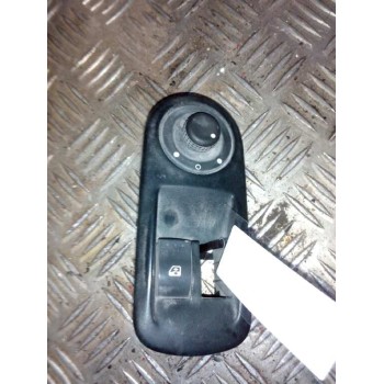 Recambio de mando elevalunas delantero izquierdo para renault mascott fg 160. 35/55/65 cabina individual referencia OEM IAM   