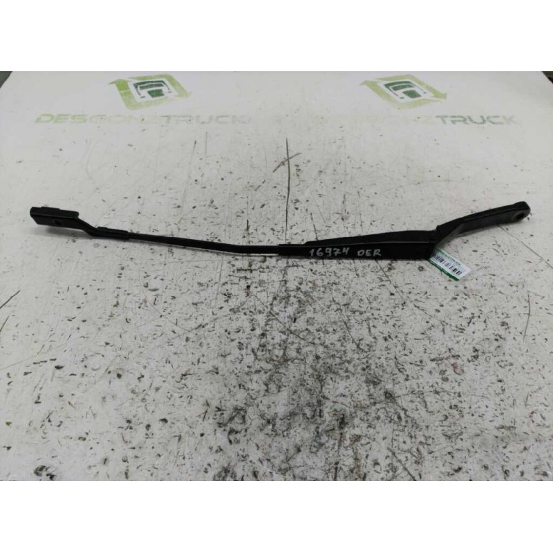 Recambio de brazo limpia delantero derecho para peugeot 308 confort referencia OEM IAM 9680477280  