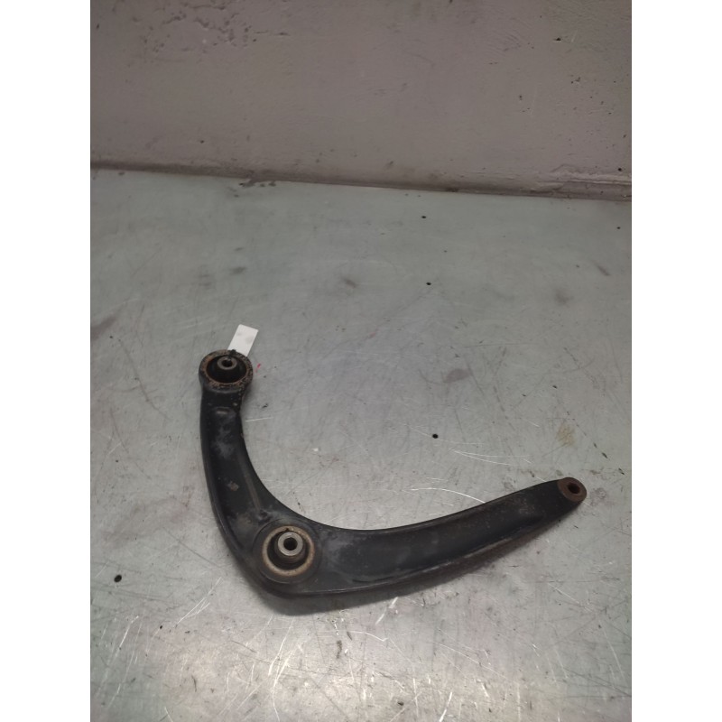Recambio de brazo suspension inferior delantero izquierdo para citroën c4 lim. business referencia OEM IAM 833548 - Blanco 2