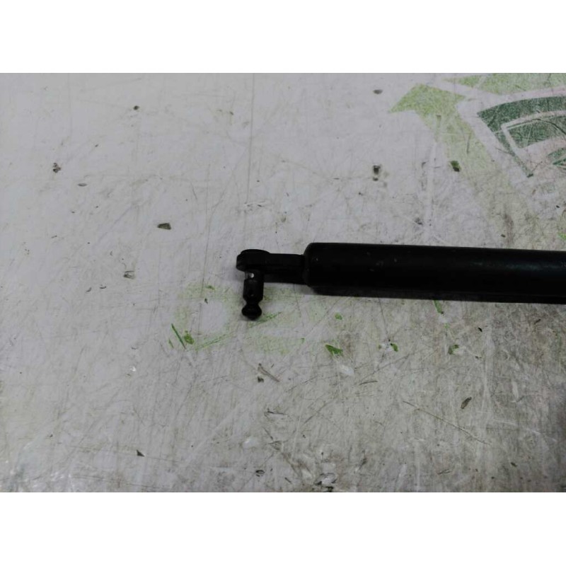 Recambio de amortiguadores maletero / porton para seat marbella ce referencia OEM IAM SE028964000D - Blanco 3