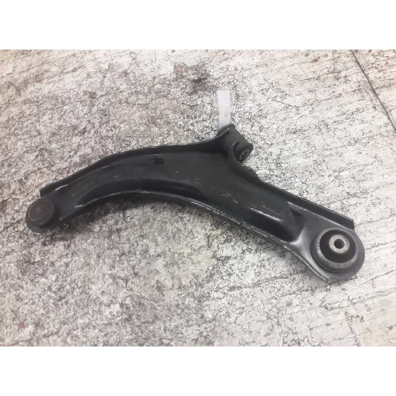 Recambio de brazo suspension inferior delantero derecho para renault clio iii 20 aniversario referencia OEM IAM 8200615058C - Negro 2