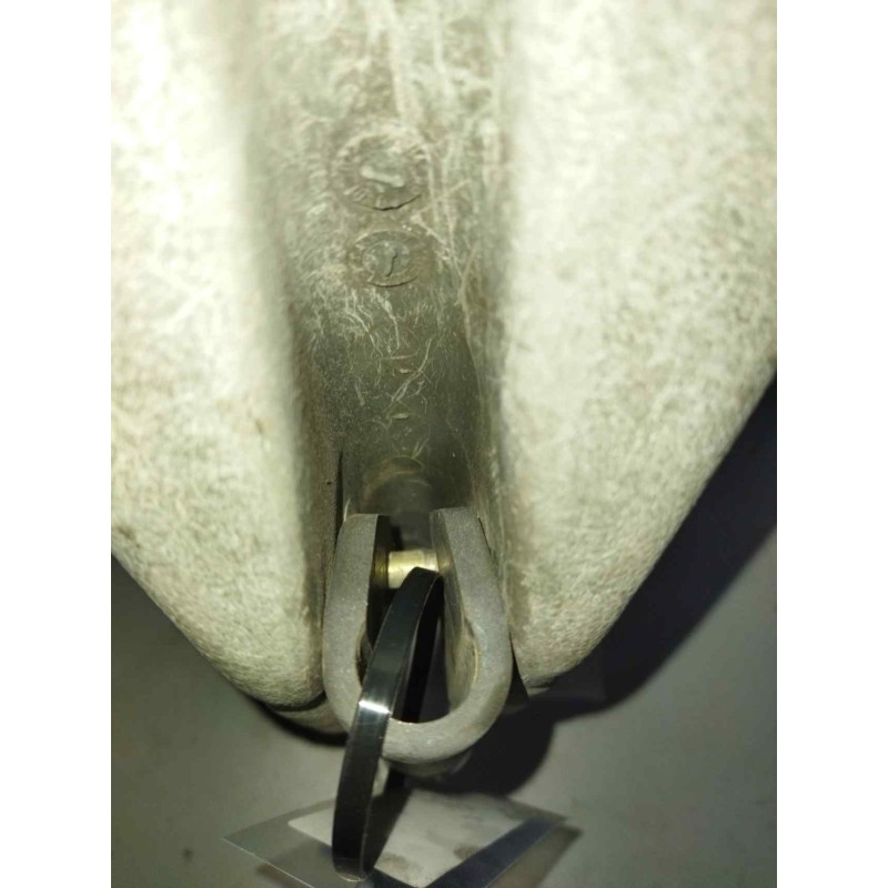 Recambio de retrovisor izquierdo para iveco eurocargo chasis  (typ 100 e 21) tráfico urbano referencia OEM IAM 2