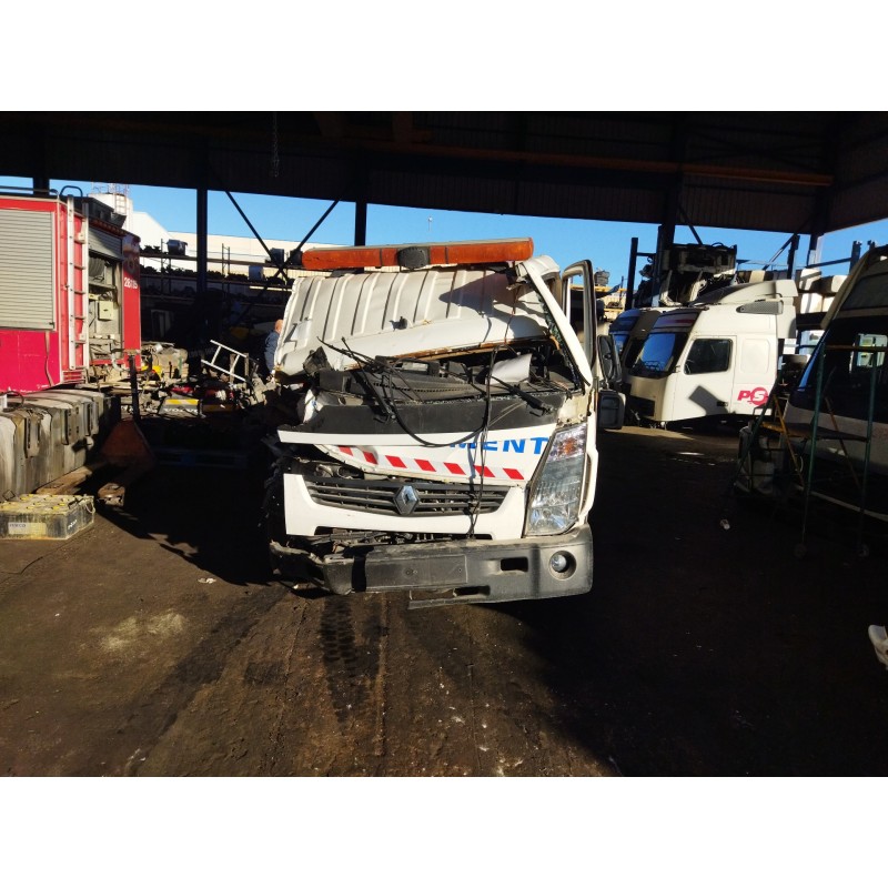 RENAULT MAXITY