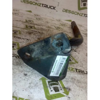 Recambio de soporte guardabarros trasero para iveco stralis (ad/at) fg at   4x2 larga distancia referencia OEM IAM   