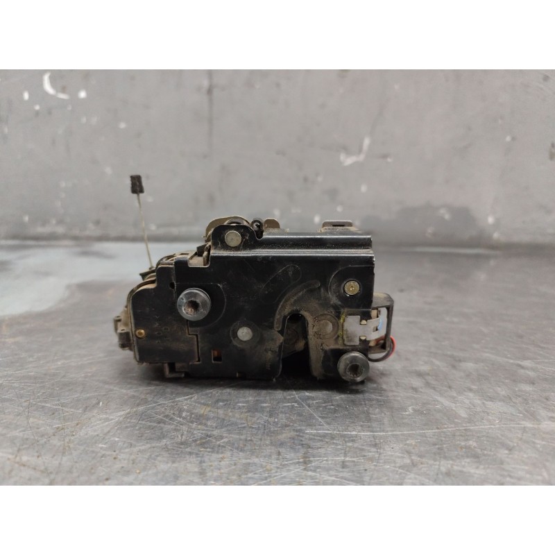 Recambio de cerradura puerta delantera derecha para seat toledo ii (1m2) 1.9 tdi referencia OEM IAM 3B1837016AD - Negro 2