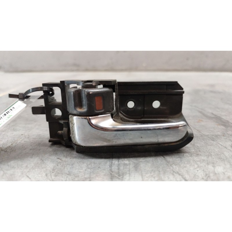 Recambio de maneta interior delantera izquierda para toyota avensis berlina (t25) 2.0 d4-d executive berlina (5-ptas.) referenci