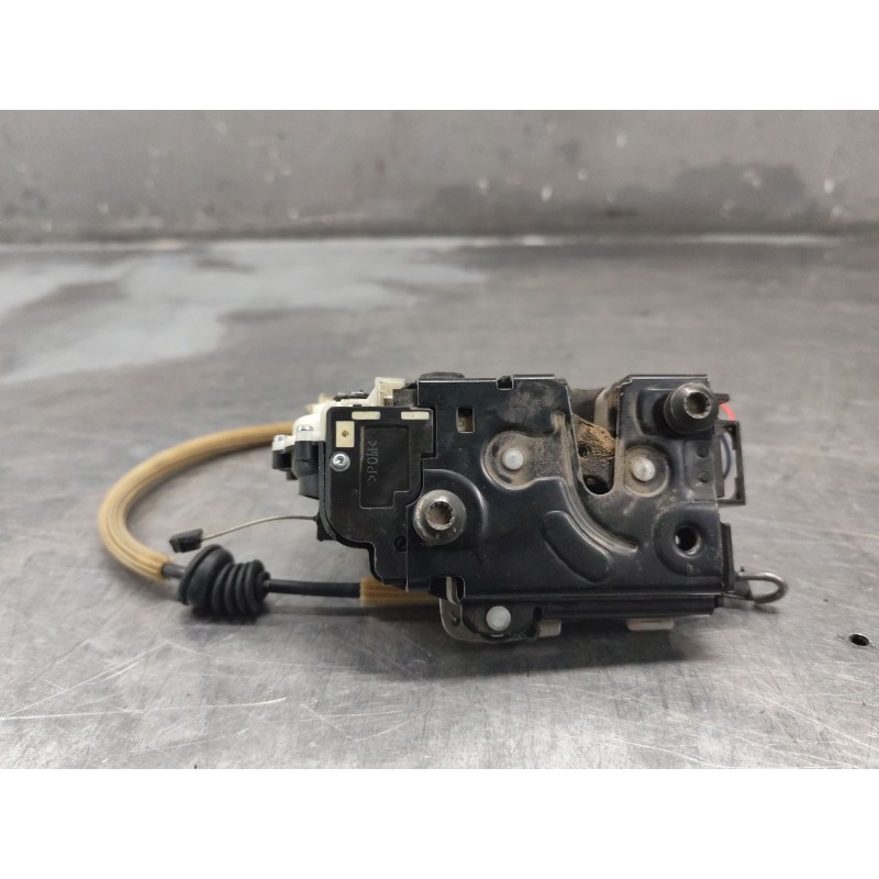 Recambio de cerradura puerta trasera izquierda para seat toledo ii (1m2) 1.9 tdi referencia OEM IAM - Negro 2