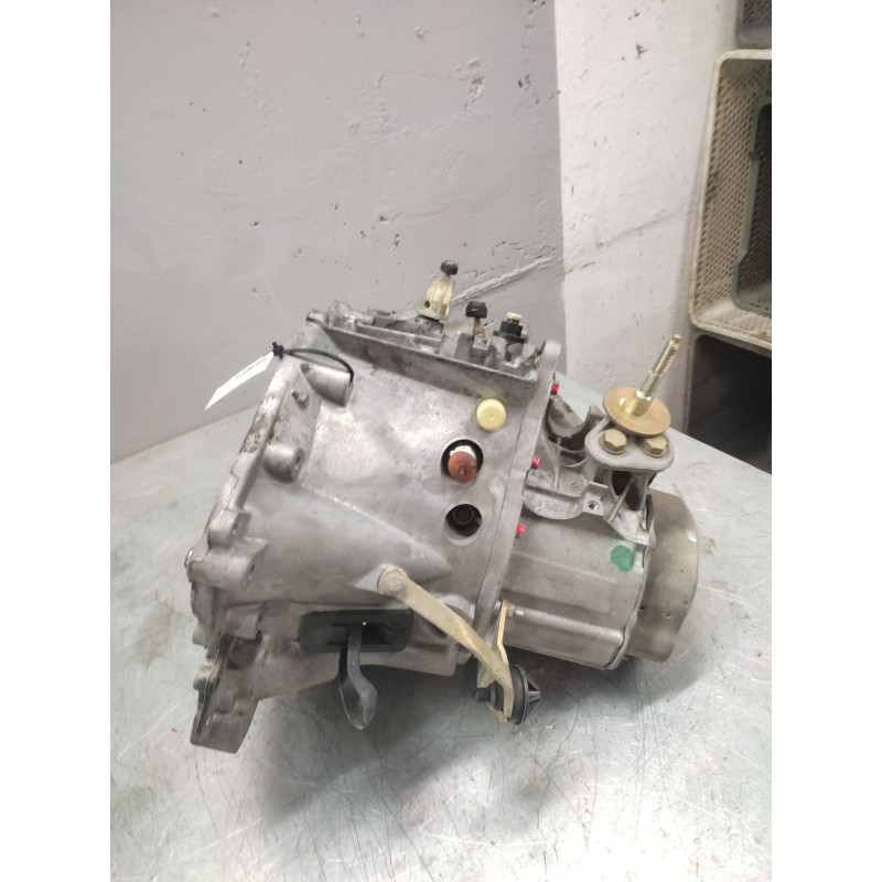 Recambio de caja cambios para peugeot 206 berlina xt referencia OEM IAM 20DL22 - Blanco 2