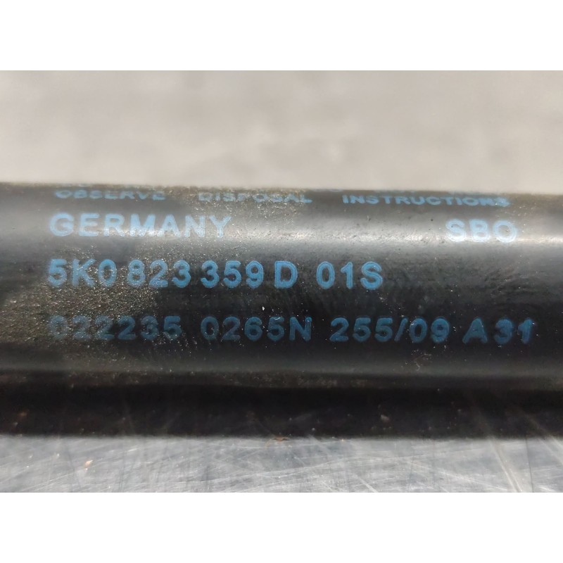 Recambio de amortiguadores capo para volkswagen golf vi (5k1) 2.0 tdi referencia OEM IAM - Negro 2