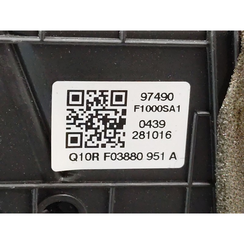 Recambio de aireador para kia sportage iv (ql, qle) 1.7 crdi referencia OEM IAM 97490F1000 - Blanco 2