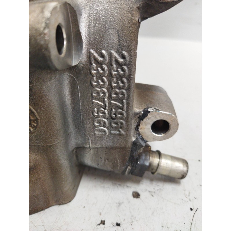 Recambio de colector admision para renault d narrow referencia OEM IAM 23387961 23387960 - Blanco 2