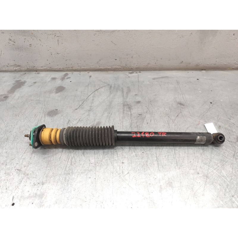 Recambio de amortiguador trasero para bmw serie 3 berlina (e46) 320d referencia OEM IAM - Negro 2