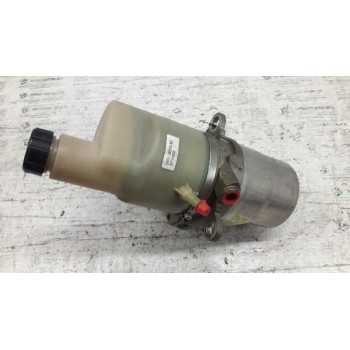 Recambio de bomba direccion para volvo c30 d5 r-design referencia OEM IAM 30741955  