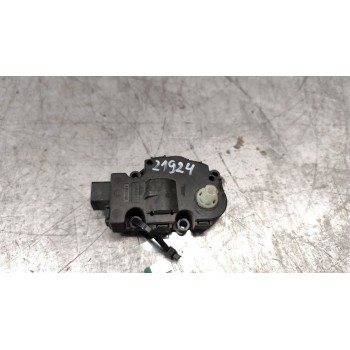 MOTOR APERTURA TRAMPILLAS CLIMATIZADOR EFB330 