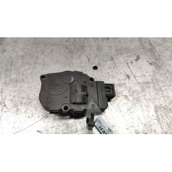 Recambio de motor apertura trampillas climatizador para audi a4 ber. (b8) básico referencia OEM IAM EFB330  