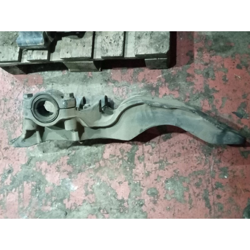 Recambio de soporte balleston para volvo fh 500 12.8 diesel referencia OEM IAM 21196819 IZQUIERDA - Blanco 3