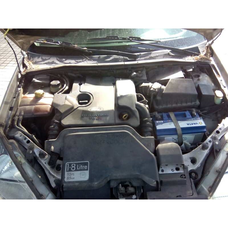 FORD FOCUS BERLINA (CAK)