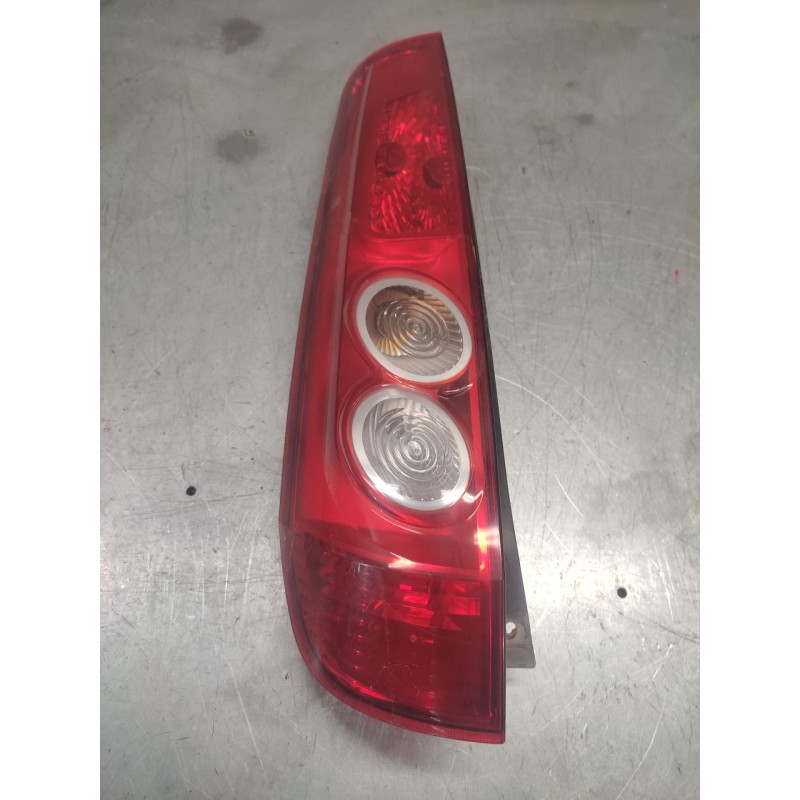 Recambio de piloto trasero izquierdo para ford fiesta (cbk) ambiente referencia OEM IAM   