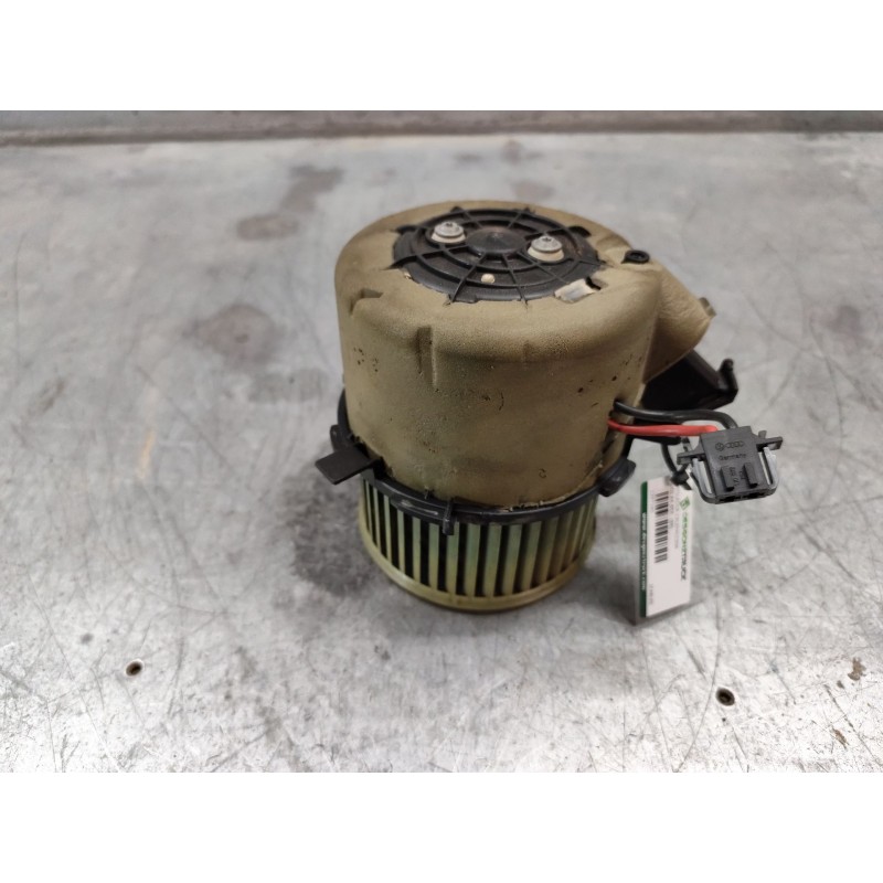 Recambio de ventilador calefaccion para audi a4 ber. (b8) básico referencia OEM IAM 2CABLES  