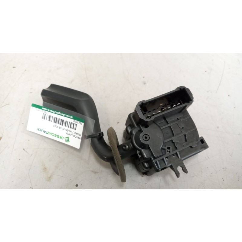 Recambio de mando limpia para renault magnum ab 2005 12.8 diesel referencia OEM IAM 7421535700 - Blanco 3