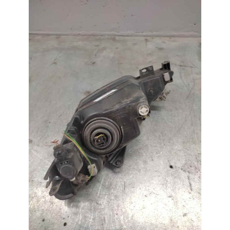 Recambio de faro derecho para peugeot 206 berlina xt referencia OEM IAM - Blanco 2