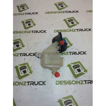 Recambio de deposito liquido embrague para nissan trucks eco-t eco-t 135 referencia OEM IAM 76047022  