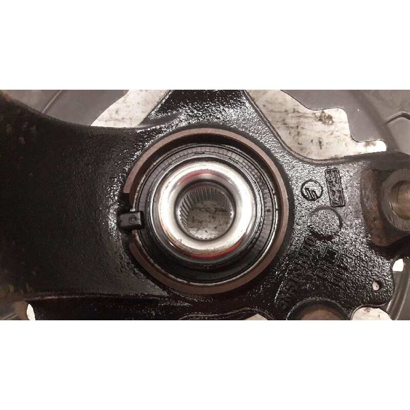 Recambio de mangueta delantera derecha para volvo c30 d5 r-design referencia OEM IAM - Azul 4